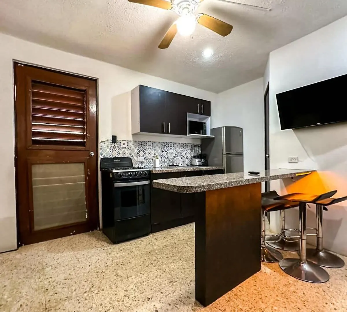 ميريدا Suitable Accommodation For 6 People 0*,  المكسيك
